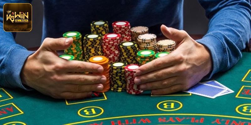 Thông tin về cách chia bài trong tựa game